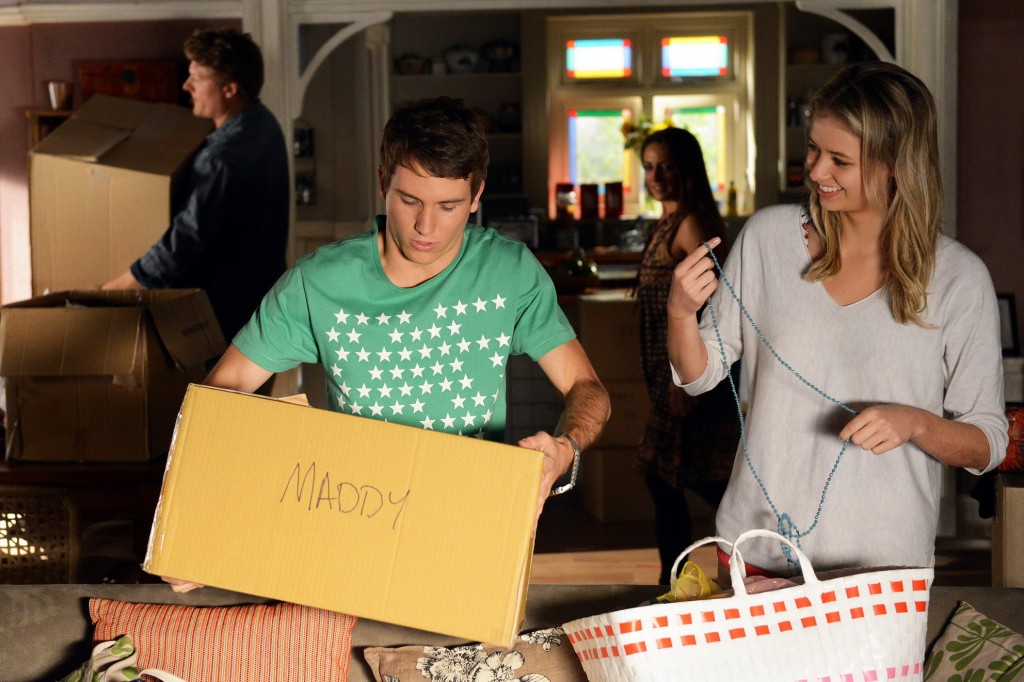 Roo and Maddy move their things out. © Channel 5