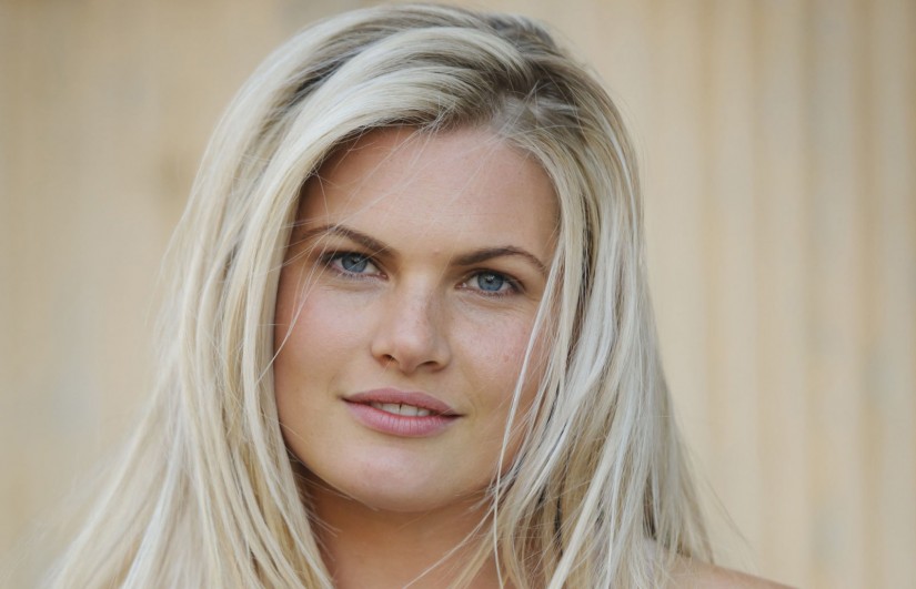 Bonnie Sveen as Ricky Sharpe