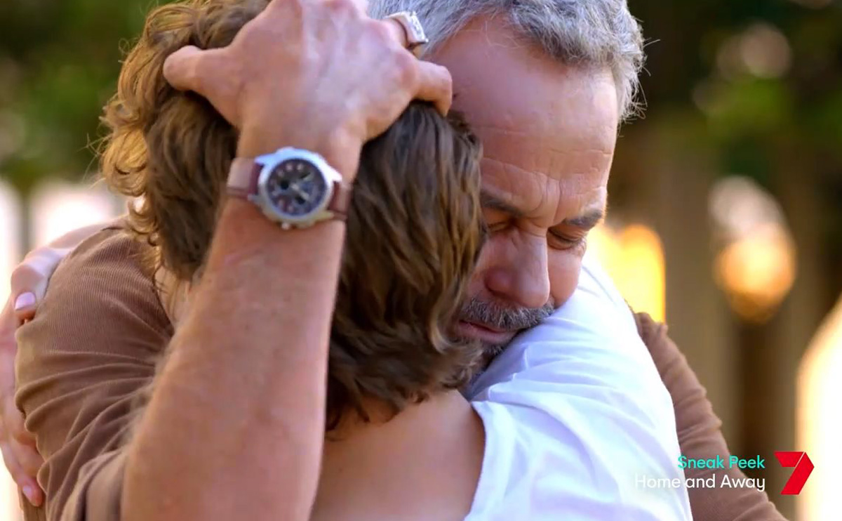 Ryder and Evan embrace in latest Home and Away spoilers