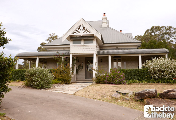 Summer Bay House & Caravan Park (19882002, 2015) Home and Away