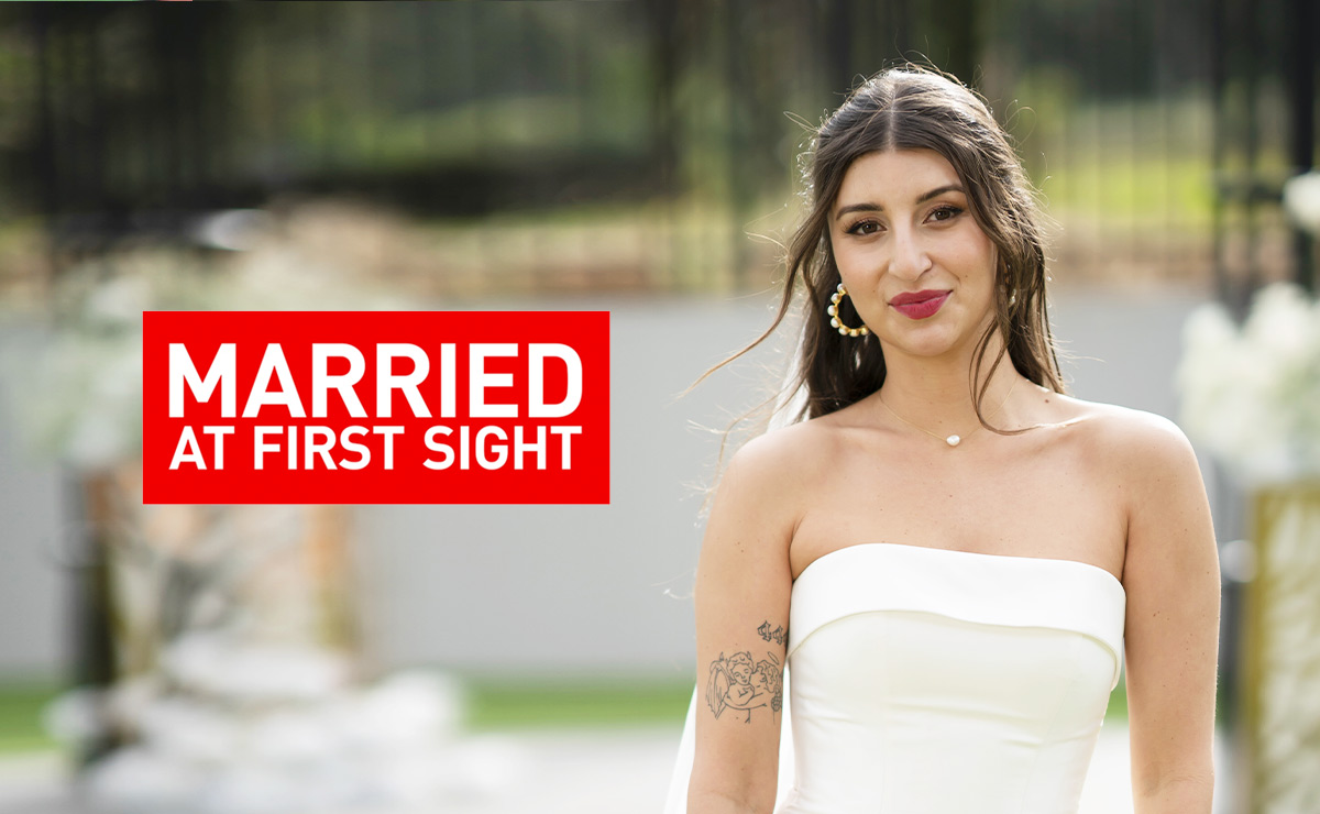 Claire abandons honeymoon in first Married at First Sight departure
